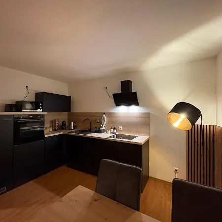 Modernes Serviced - Franken Idyll *