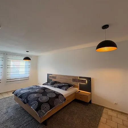 Modernes Serviced - Franken Idyll Διαμέρισμα Pfofeld