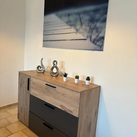 Apartamento Modernes Serviced - Franken Idyll