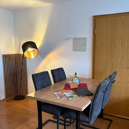 Apartamento Modernes Serviced - Franken Idyll Pfofeld