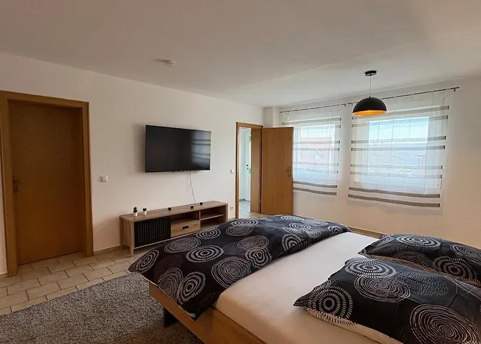 Apartamento Modernes Serviced - Franken Idyll